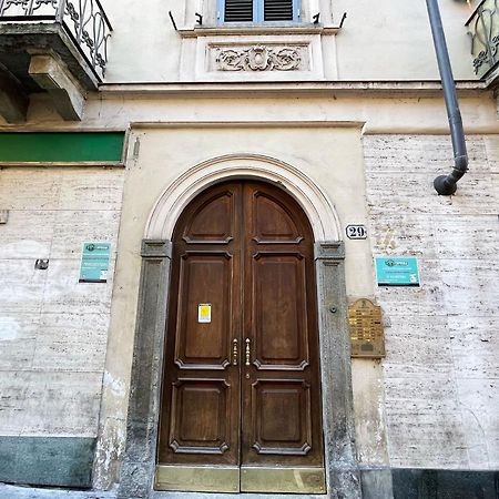Italian Maison - Studio In The Heart Of Torino Esterno foto