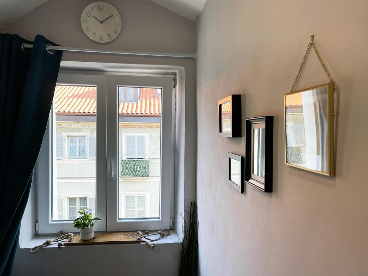 Italian Maison - Studio In The Heart Of Torino Esterno foto